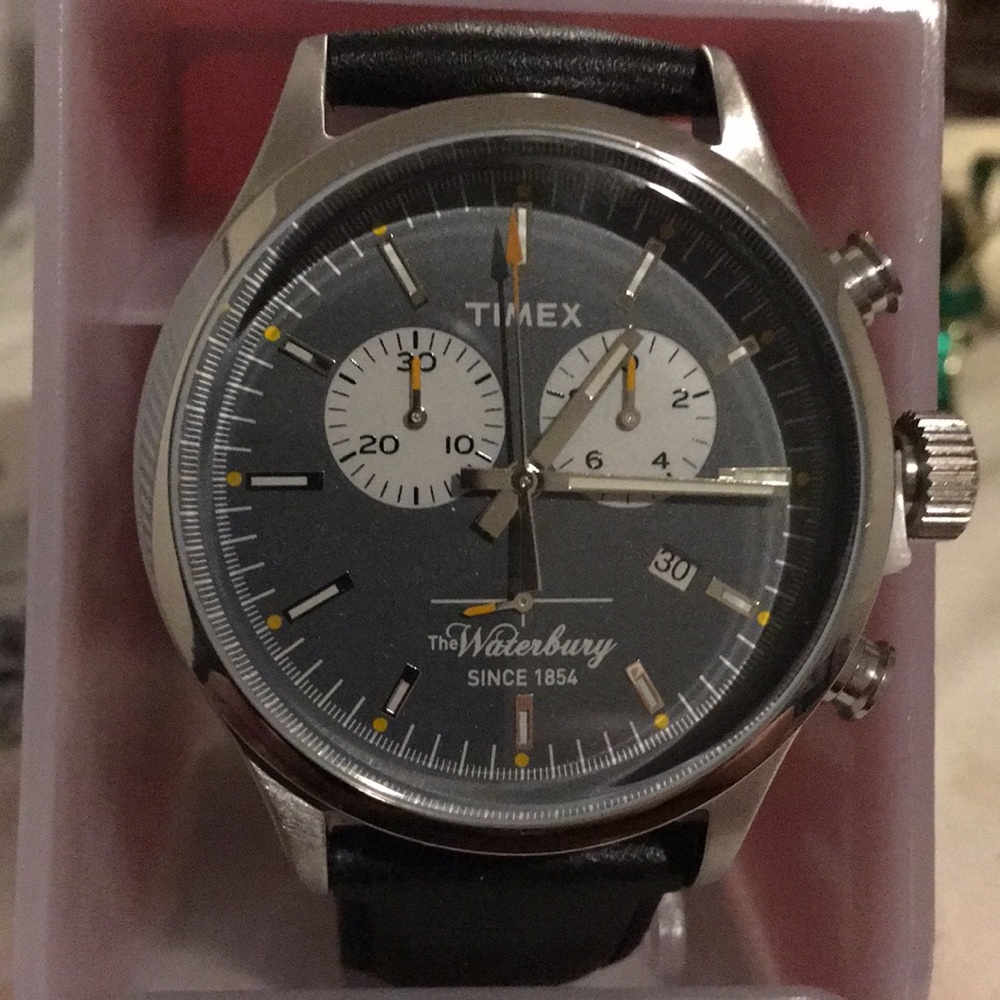 Timex Waterbury Chronograph